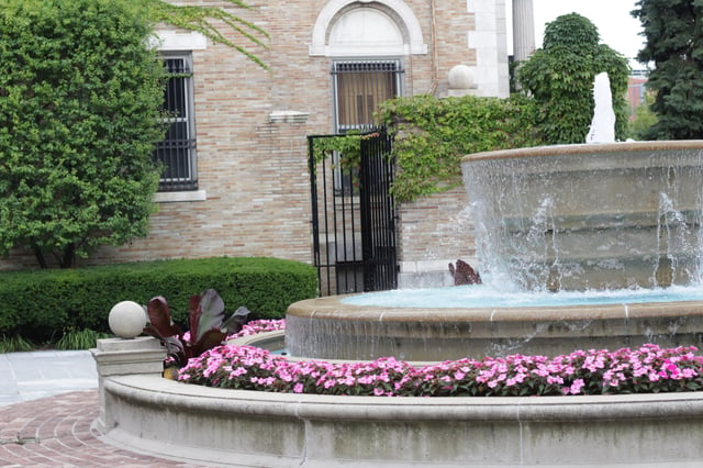 The fountain outside of the Butler Mansion.